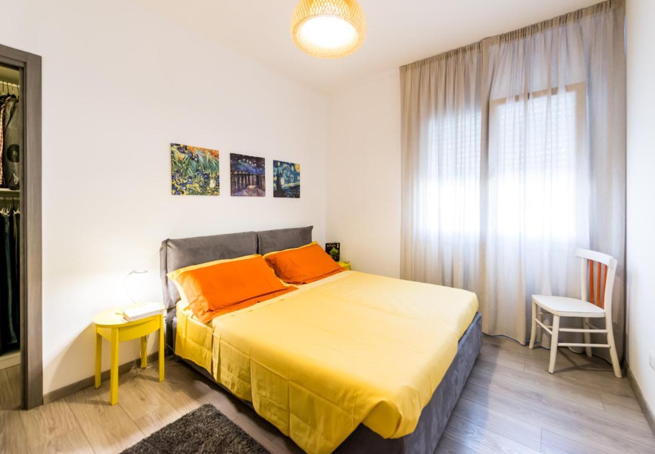 Uliveto' S Apartment Elmas Bagian luar foto
