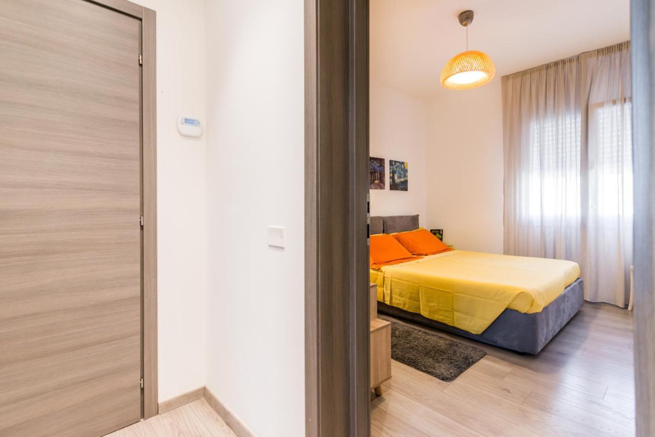 Uliveto' S Apartment Elmas Bagian luar foto